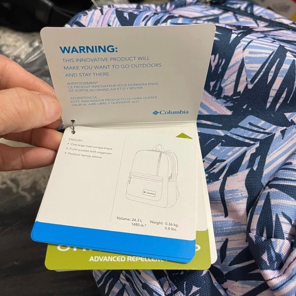 NWT Unisex Size Large Columbia Laptop-Compartment Backpack In Graffiti Style - Picture 7 of 11